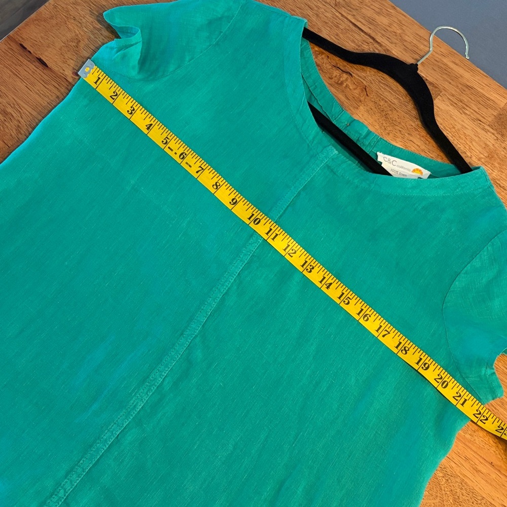C&C California Linen Blouse - Picture 5 of 6